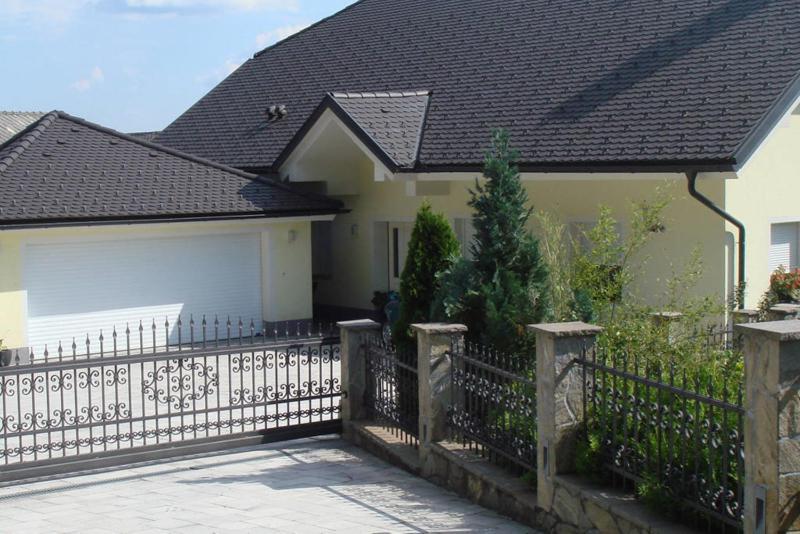 Alpine Apartments Marcella Zirovnica Exterior photo